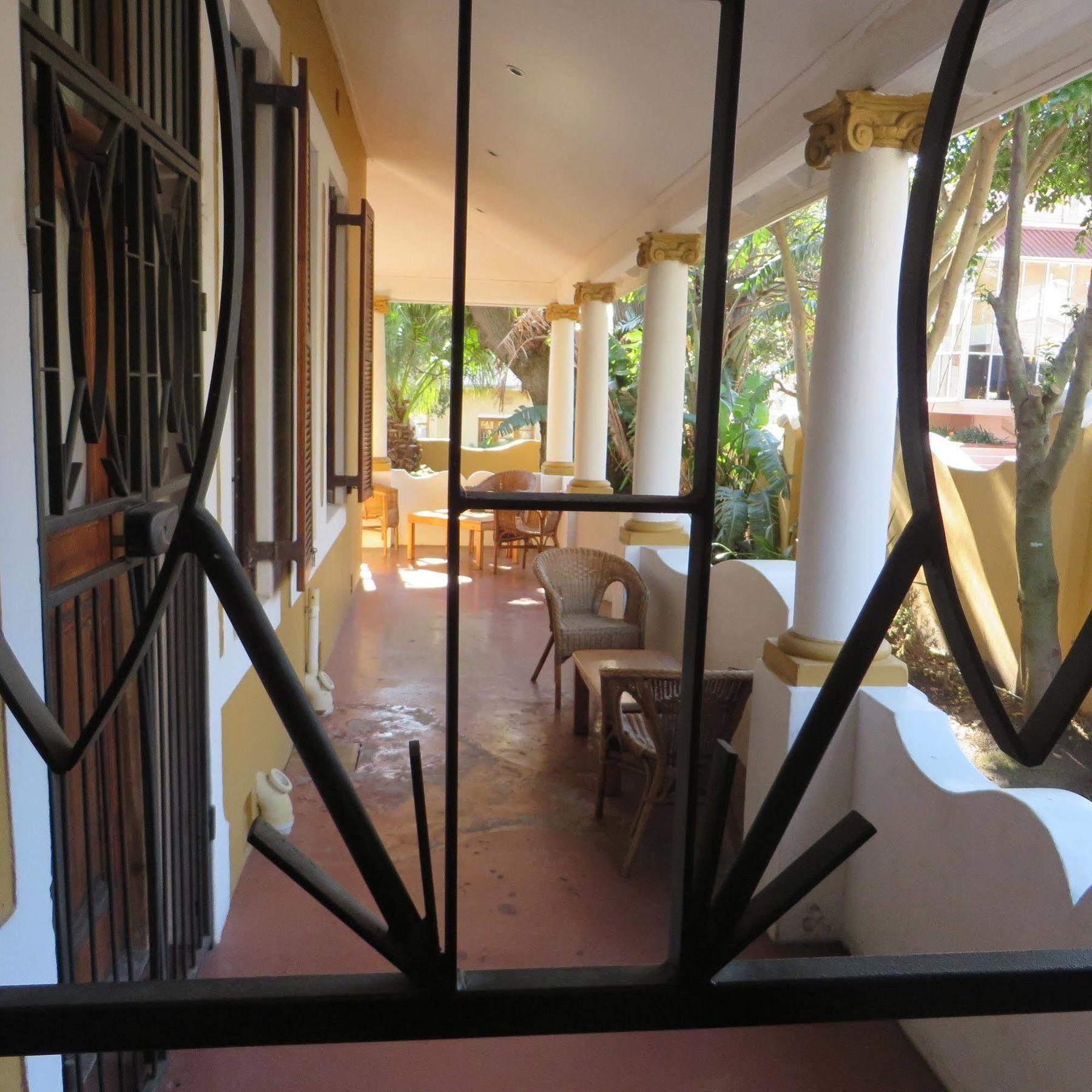 Ashanti Gardens Casa de hóspedes 2*
